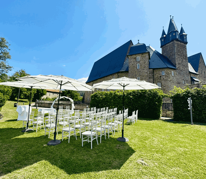 Schloss-Spangenberg-Trauung-(2).gif